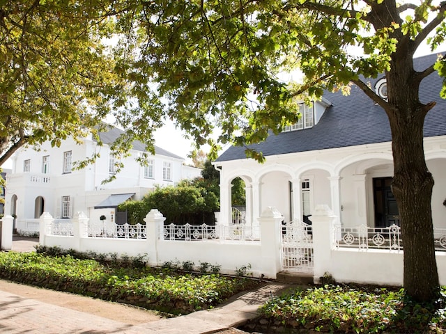 River Manor Boutique Hotel