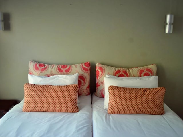 Black Horse Suites