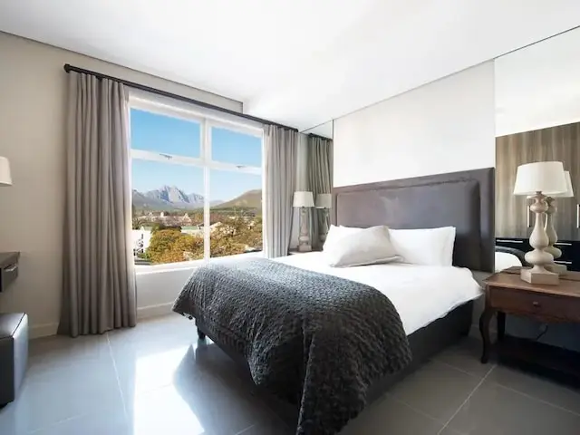 232 Andringa Walk Apartments