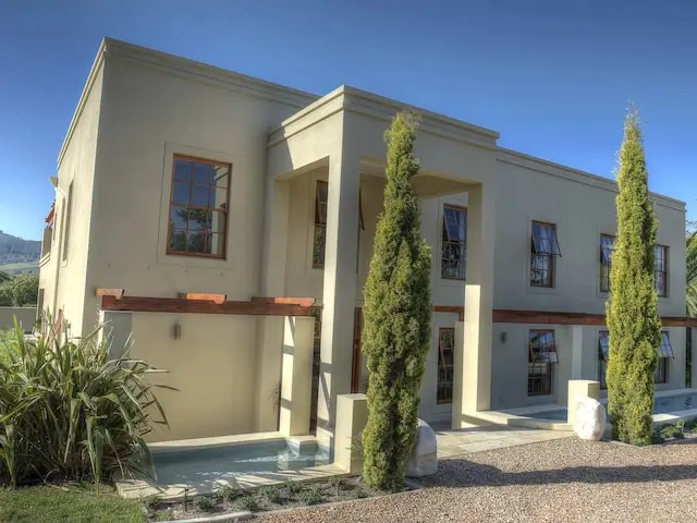 Cultivar Guest Lodge